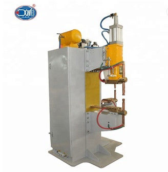 125KVA माइक्रो कंप्यूटर कंट्रोल के साथ आईएसओ वायवीय औद्योगिक स्थान वेल्डिंग मशीन
